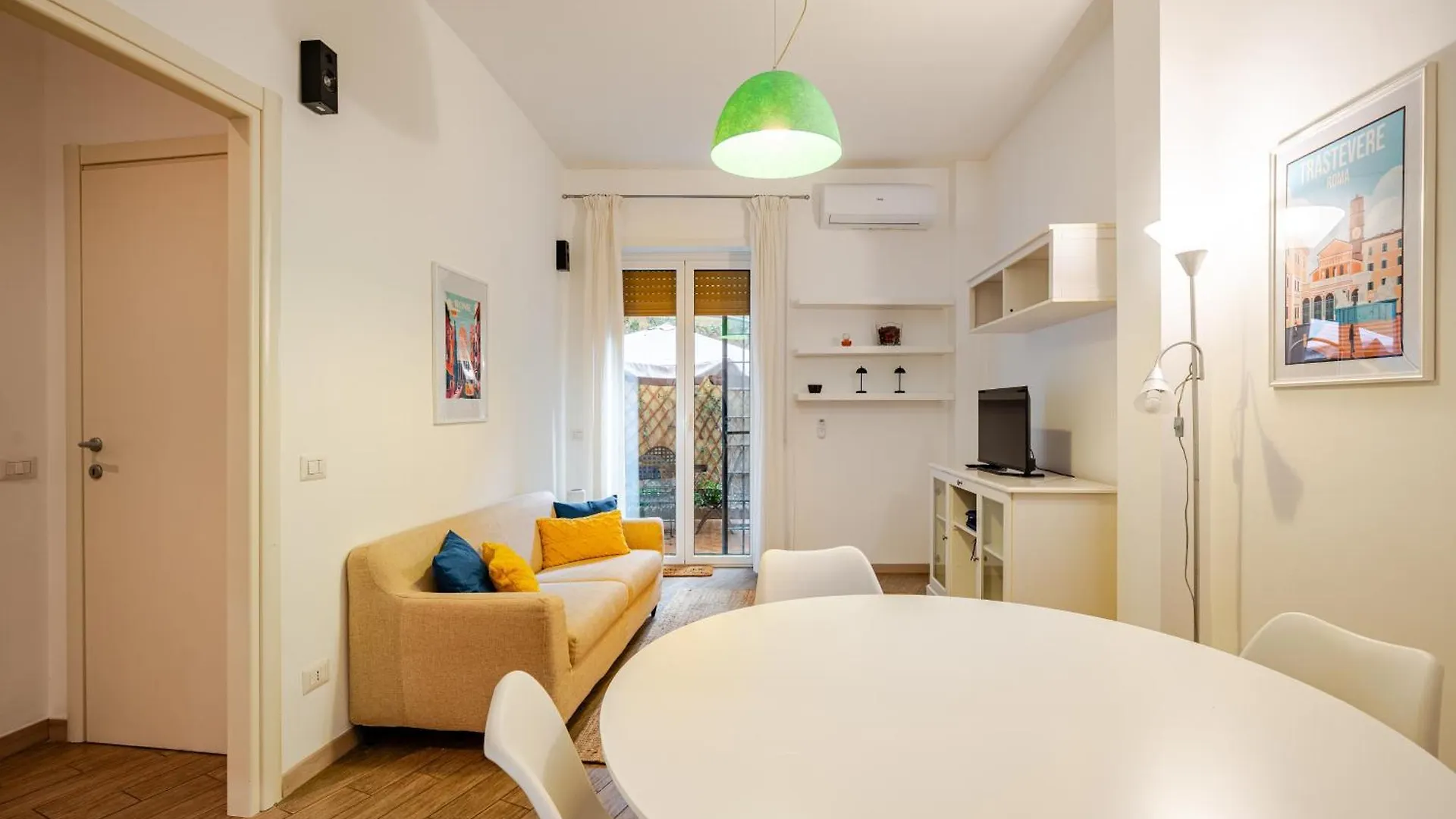 Appartamento Con Terrazza Vicino San Pietro Rome